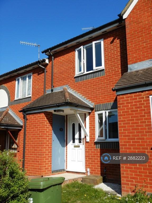 2 bedroom house in Siskin Close, Bushey, WD23 (2 bed) (#2882223)