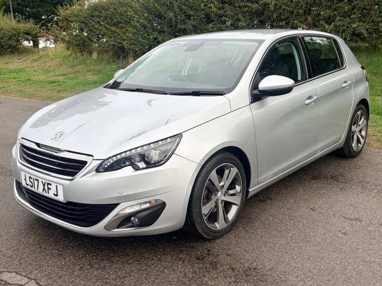 2017 Peugeot 308 1.2 PureTech Allure Hatchback Petrol Automatic