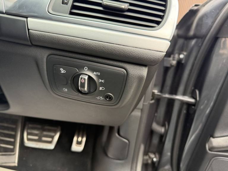 2017 Audi A6 Saloon 2.0 TDI ultra S line Saloon 4dr Diesel S Tronic Euro 6 (s/s) (190 ps) Saloon ...