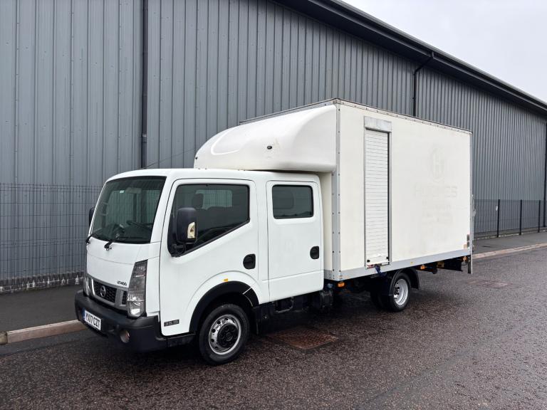 2017 (17) NISSAN CABSTAR 3.0 DCI CREW CAB LUTON BOX VAN + TAILLIFT TWIN WHEEL