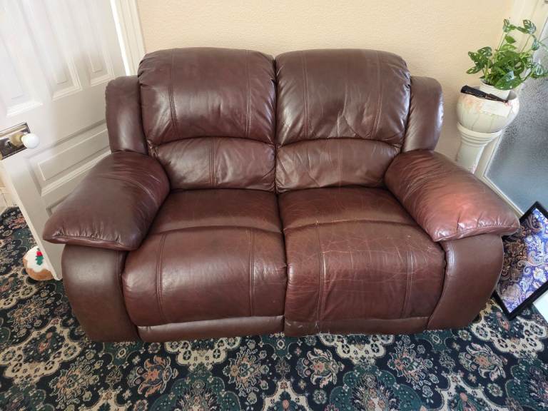 Brown Leather Recliner Sofa – Good Condition