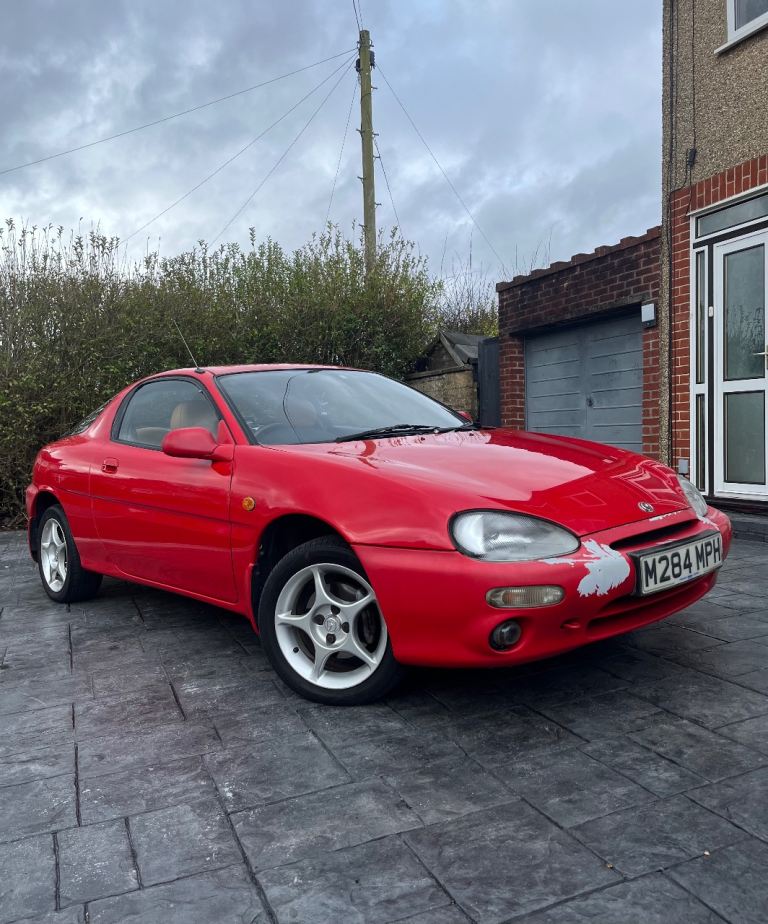 Mazda MX-3 - 26 service stamps and more