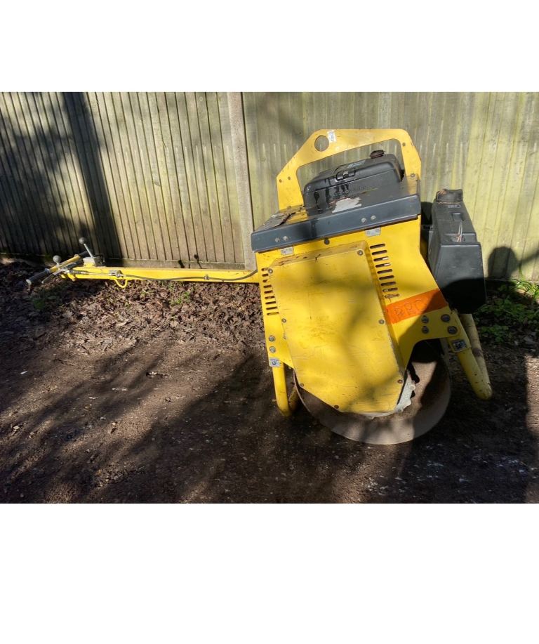 2016 bomag roller