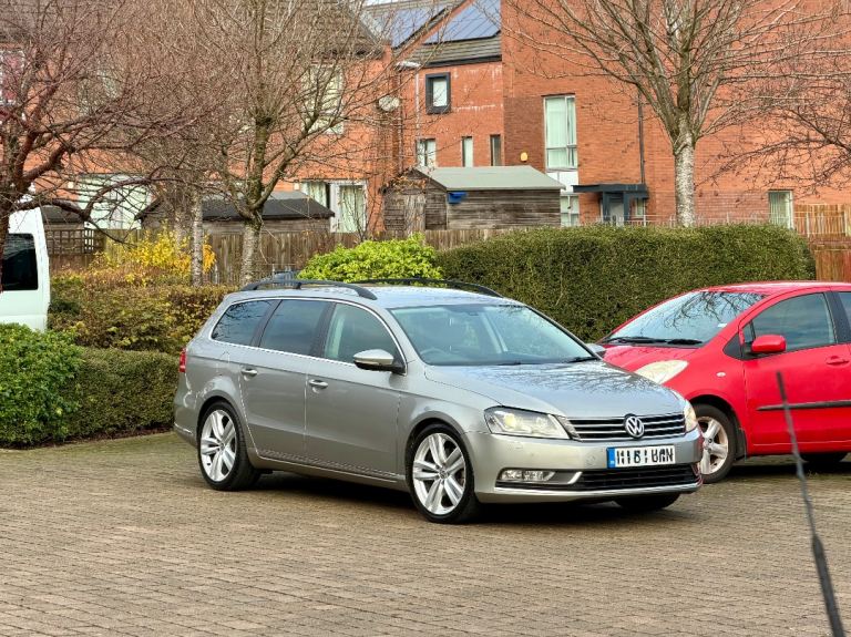 2015 Volkswagen Passat Executive Style 2.0TDI 177 6 Speeds.