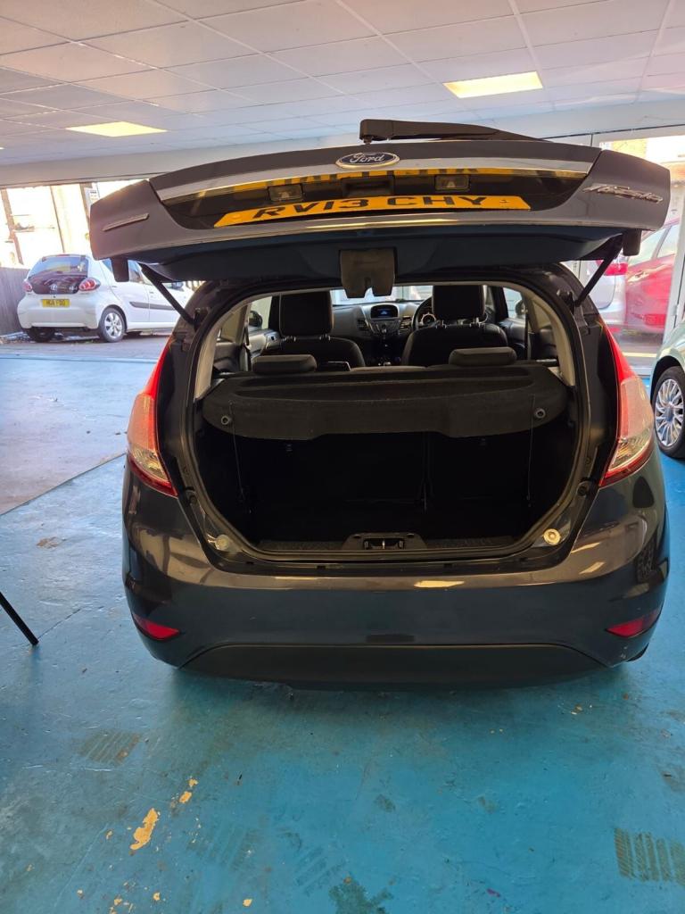 2013 Ford Fiesta 1.6 TDCi Zetec ECOnetic 3dr HATCHBACK Diesel Manual