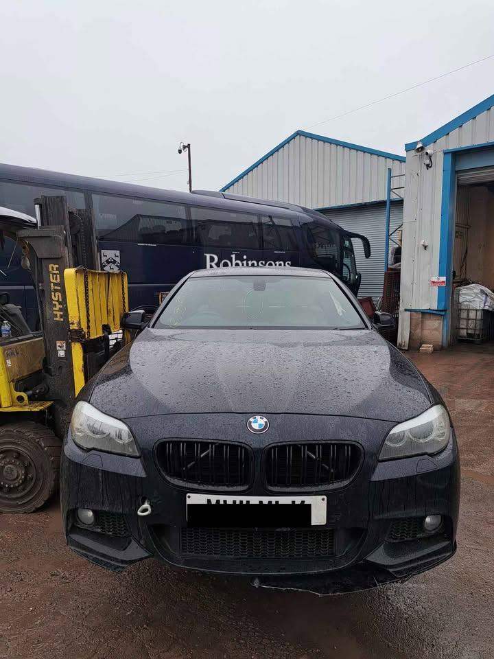 BMW 530D MSPORT PRE LCI F10 F11 DISMANTLING PARTS BUMPER BONNET LIGHT SLAM PANEL DOOR MIRROR