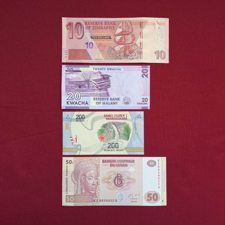 ♥ 4x Mint Uncirculated banknotes - AFRICA - please see other adverts for coins