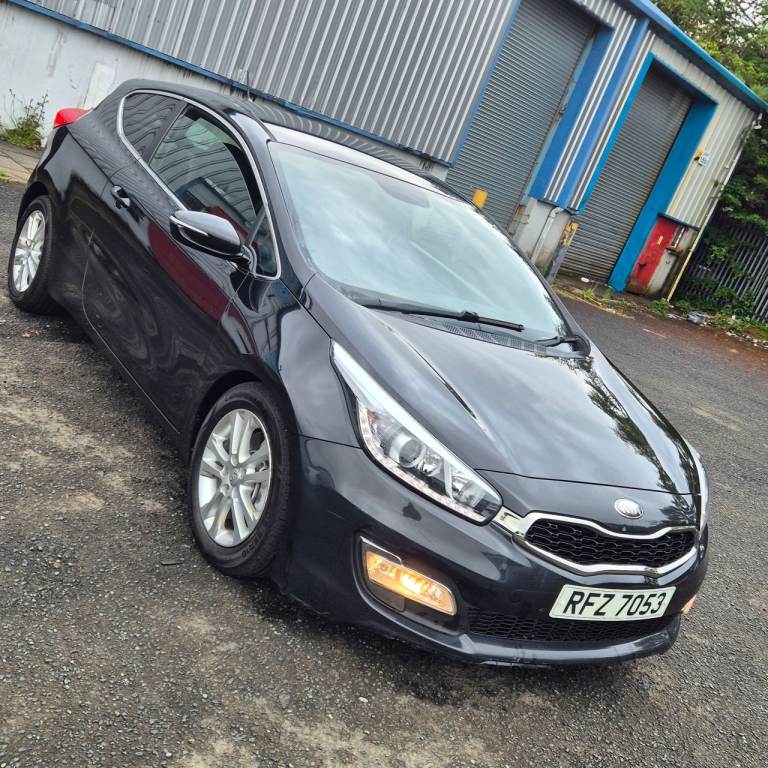 Kia, PRO CEED, Hatchback, 2014, Manual, 1582 (cc), 3 doors