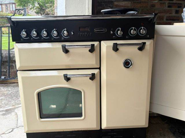 Rangemaster Cream Range Cooker - Good Condition