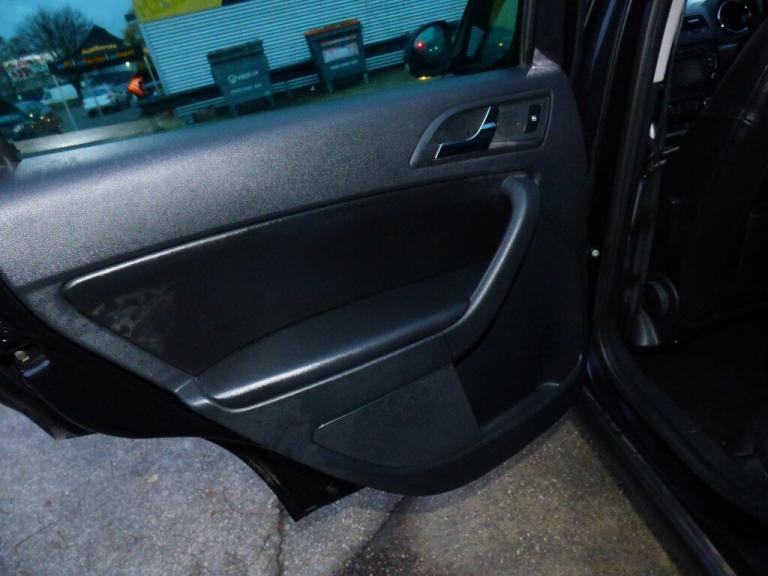  Skoda Yeti 2.0 TDI CR [140] Elegance 4x4 5dr DSG Diesel