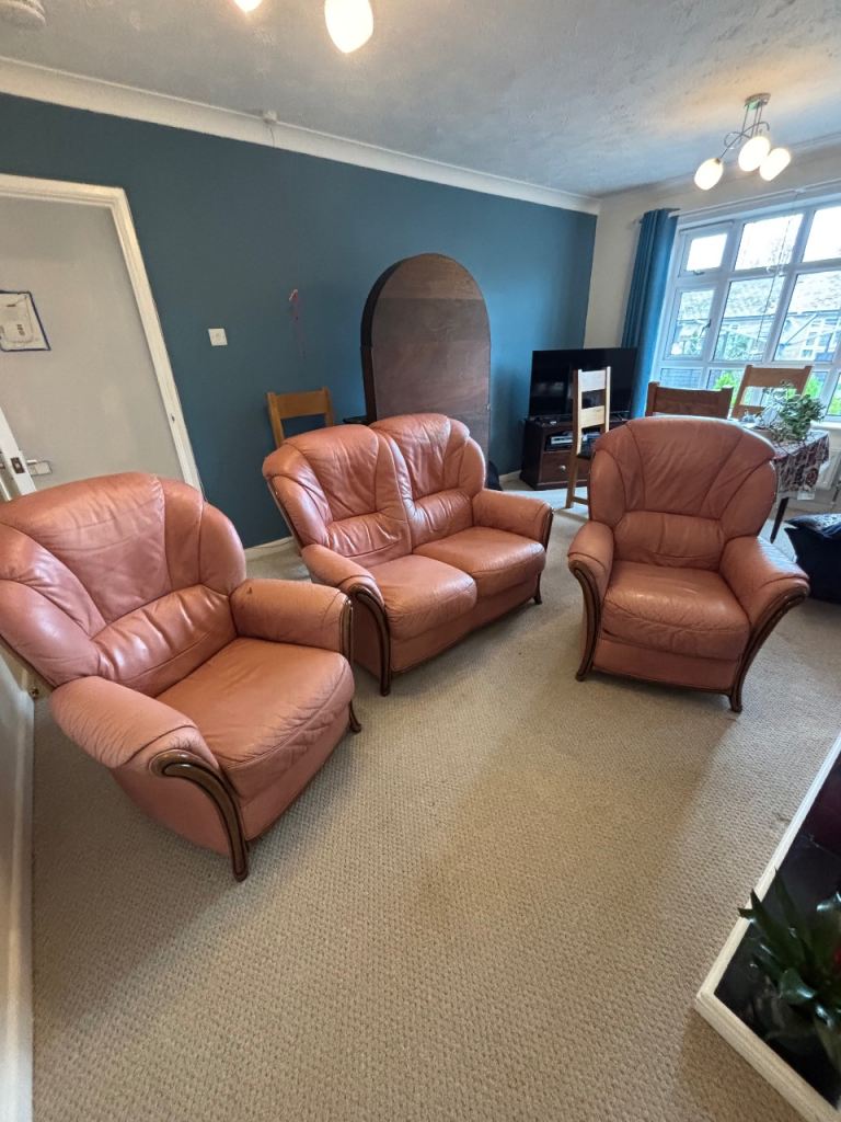 Italian Pink 3 piece Suite