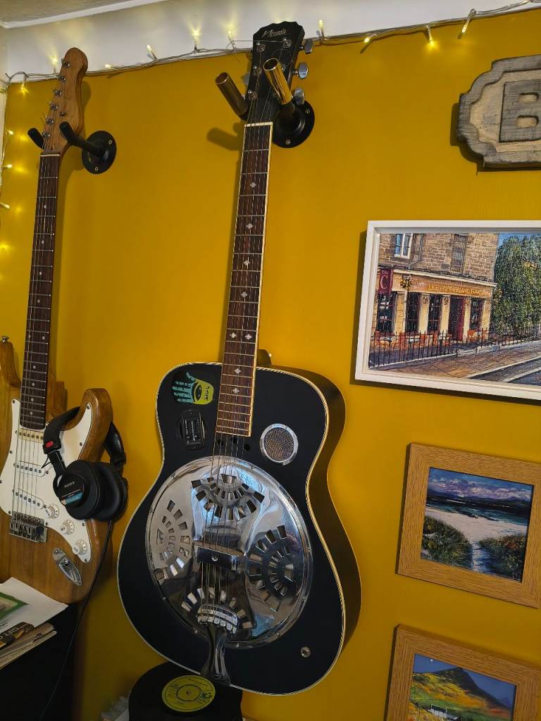 Resonator electric 