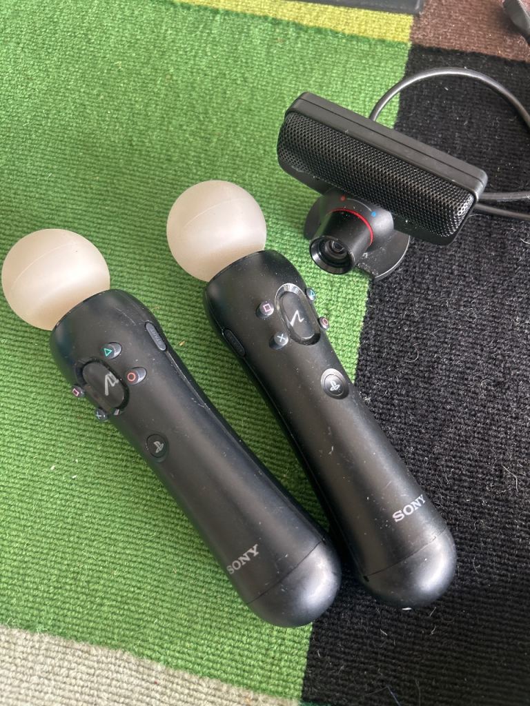 Sony PlayStation Move Controllers with Camera – Good Condition