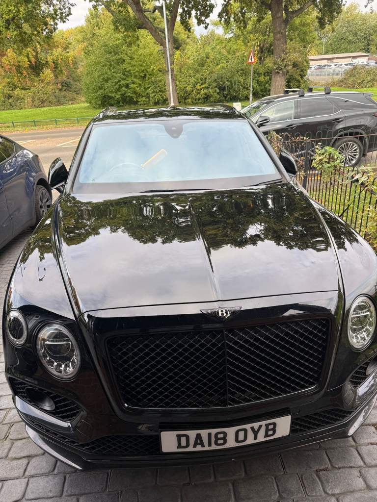 Bentley, BENTAYGA, Estate, 2018, Semi-Auto, 3996 (cc), 5 doors