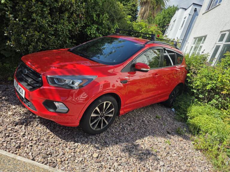 Ford, KUGA, Hatchback, 2017, Semi-Auto, 1498 (cc), 5 doors