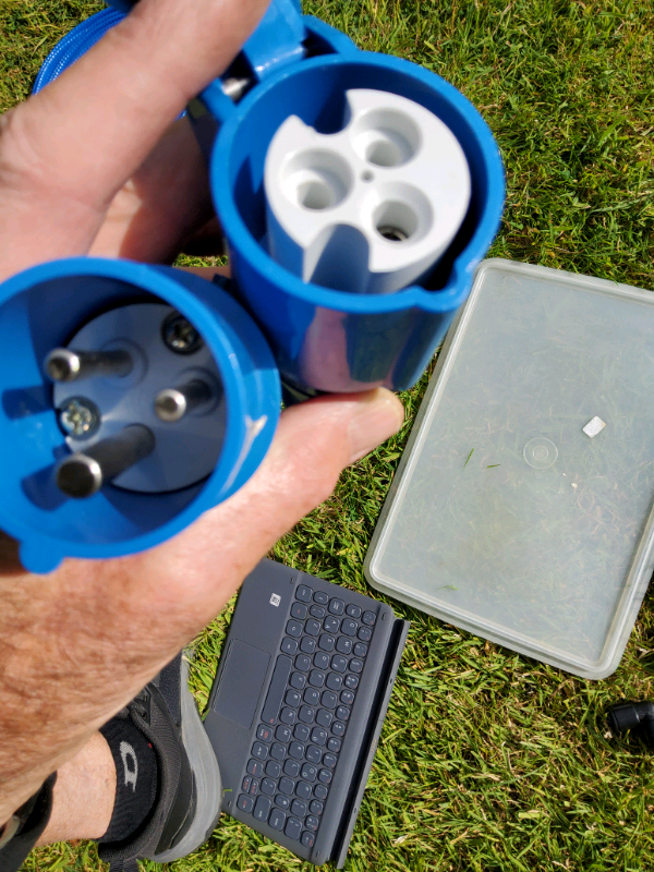 Hook Up Plug and Coupler Socket 16A 240V 