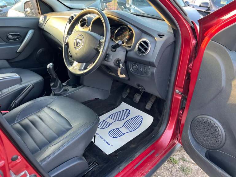 2014 DACIA SANDERO STEPWAY 1.5 Stepway Laureate dCi 90 - DIESEL - PX SWAP