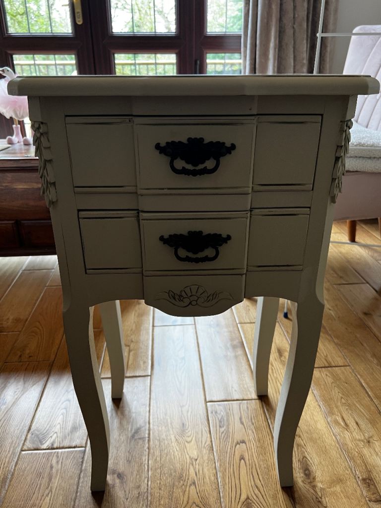 French Repro Bedside Lamp Table