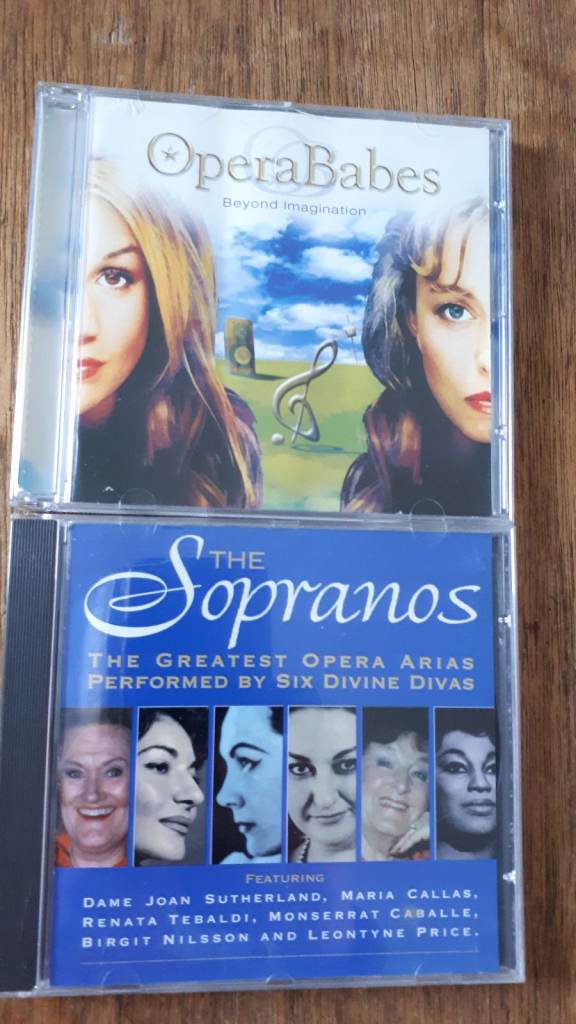 Opera Ladies CDS X 2