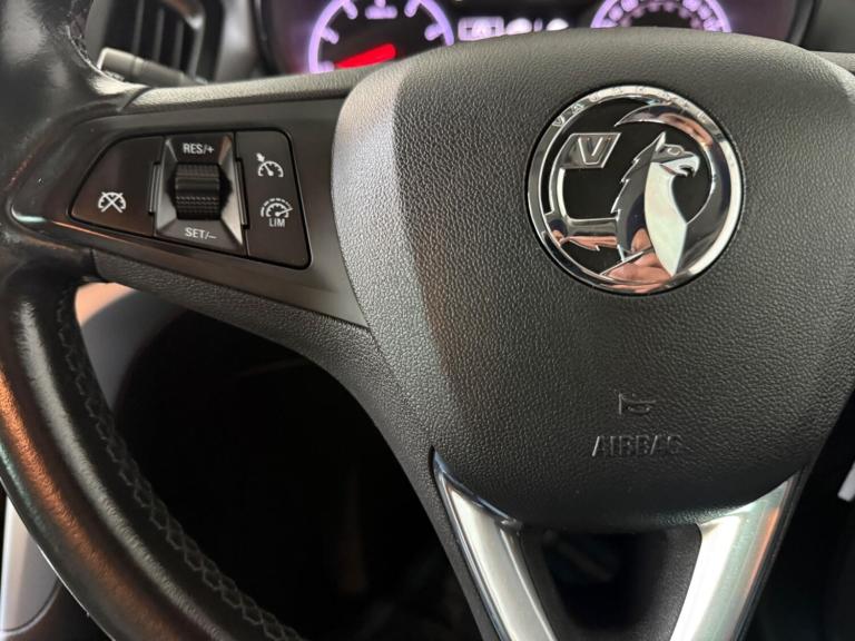 2017 Vauxhall Zafira 1.4T SRi Nav 5dr Auto MPV PETROL Automatic