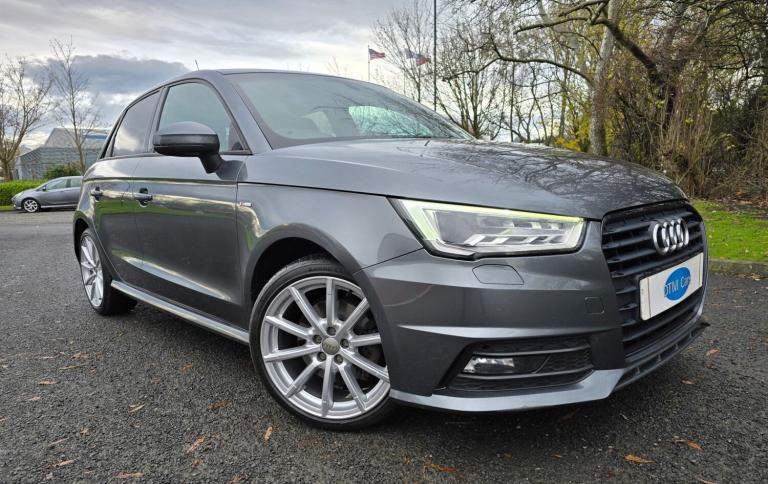 2015 Audi A1 1.6 TDI S LINE 5dr, EURO 6, RARE PANORAMIC ROOF, SAT NAV, DAB ETC, FSH HATCHBACK Die...