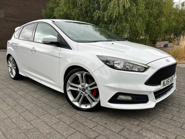 2015 Ford Focus 2.0 TDCi 185 ST-2 5dr HATCHBACK DIESEL Manual