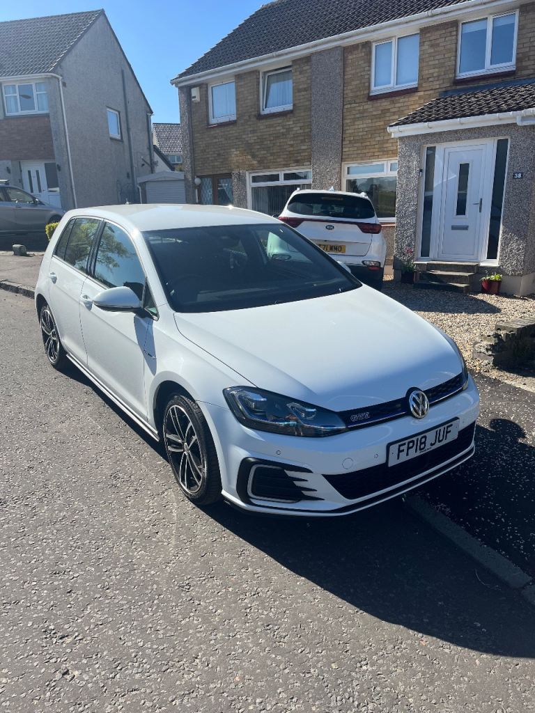 Volkswagen, GOLF, Hatchback, 2018, Semi-Auto, 1395 (cc), 5 doors