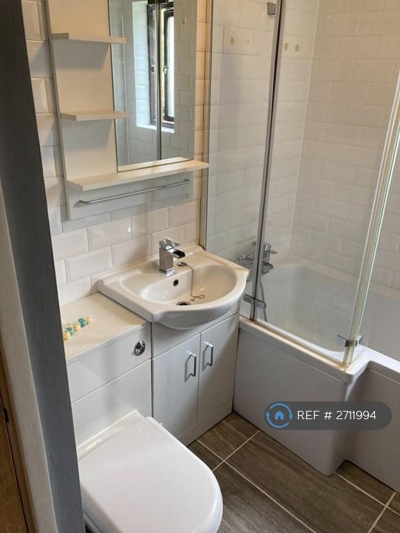 1 bedroom flat in Burgoyne Court, Potton, Sandy, SG19 (1 bed) (#2711994)