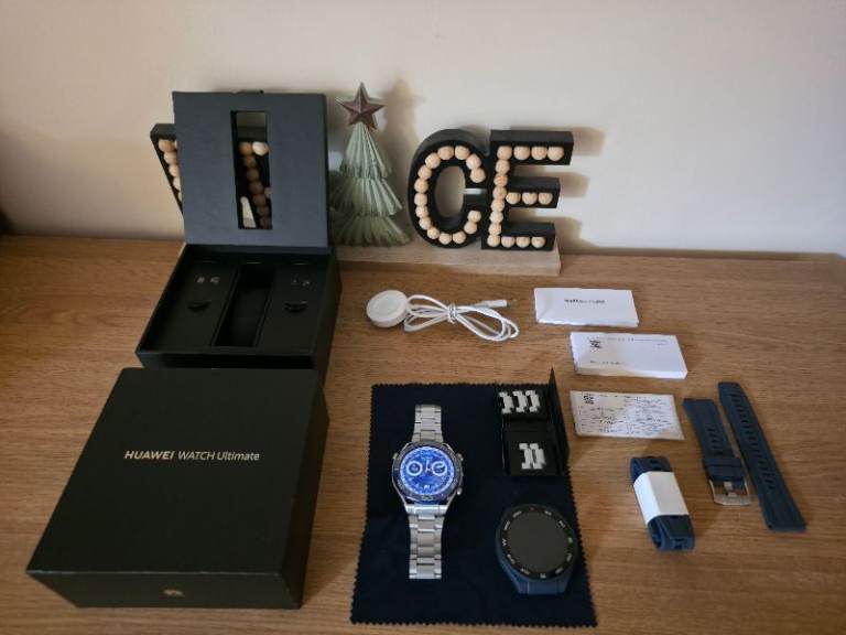 HUAWEI WATCH Ultimate Voyage Blue – Titanium – Mint Condition – Boxed – Warranty