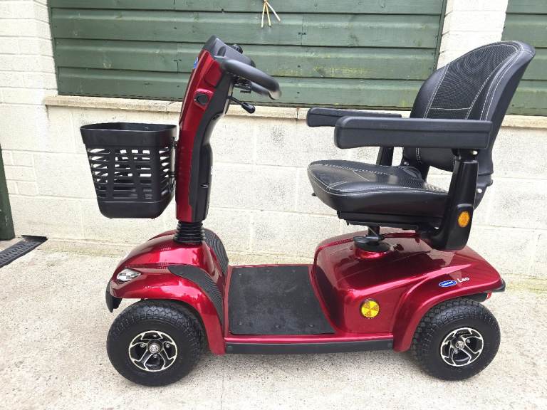Mobility Scooter 4mph Invacare Leo