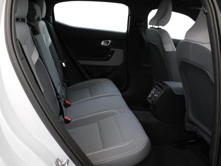 2021 Polestar Polestar 2 165kW 64kWh Standard Range Single motor 5dr Auto Saloon ELECTRIC Automatic