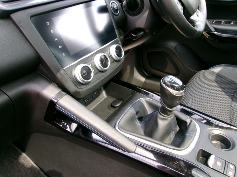 2019 Renault Kadjar 1.5 Blue dCi S Edition Euro 6 (s/s) 5dr HATCHBACK Diesel Manual