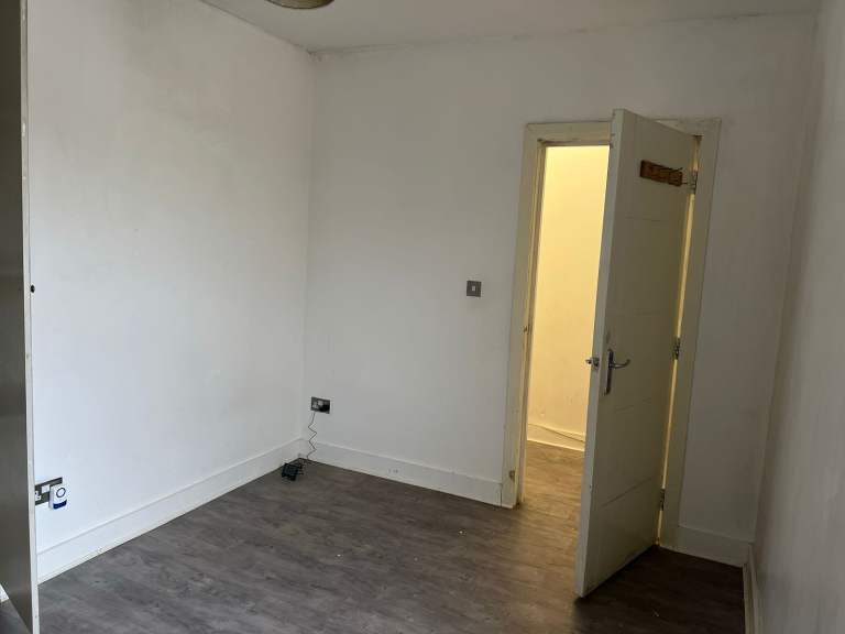 Flat in Sutton
