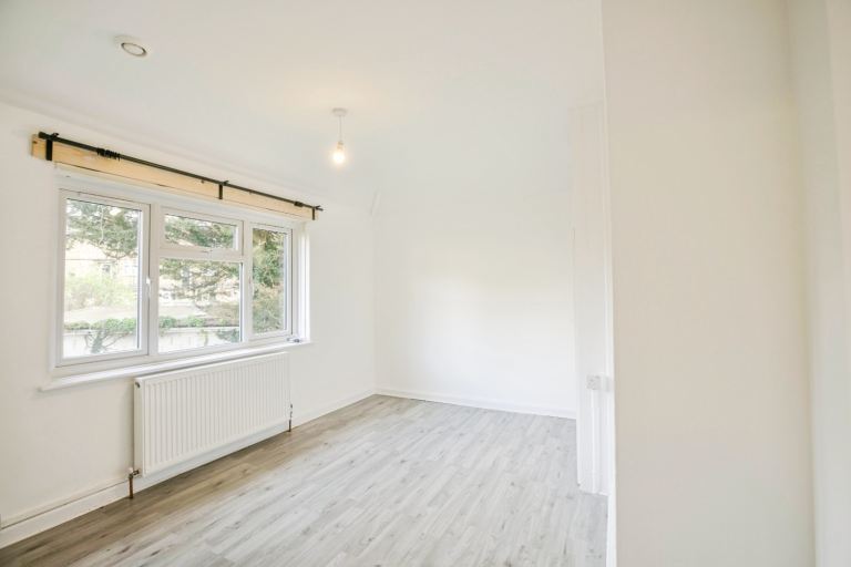 3 BEDROOM SEMI-DETACHED HOUSE | GARDEN | PARKING | THORNTON HEATH CR7