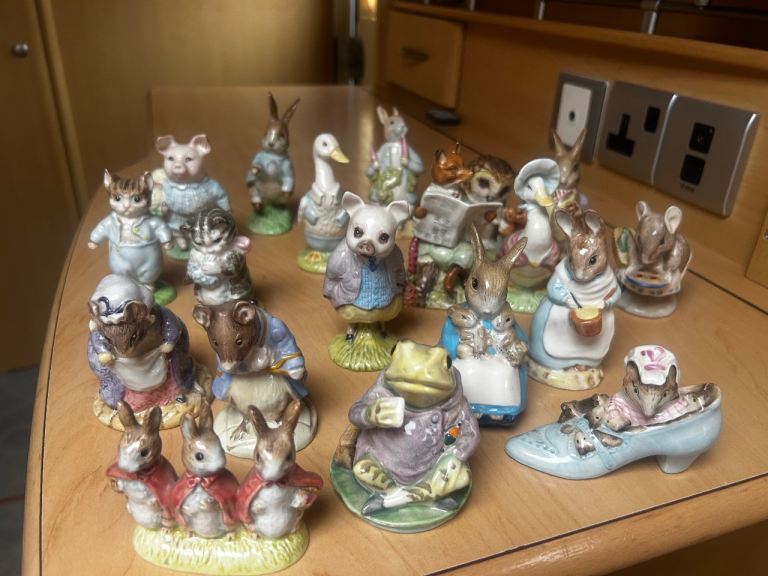 image for Royal Albert Beatrice's potter