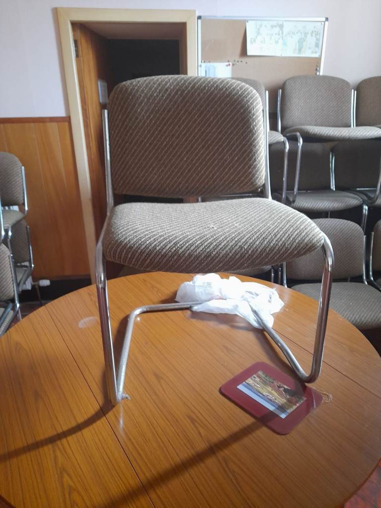 Cantilever Dining Office Chair