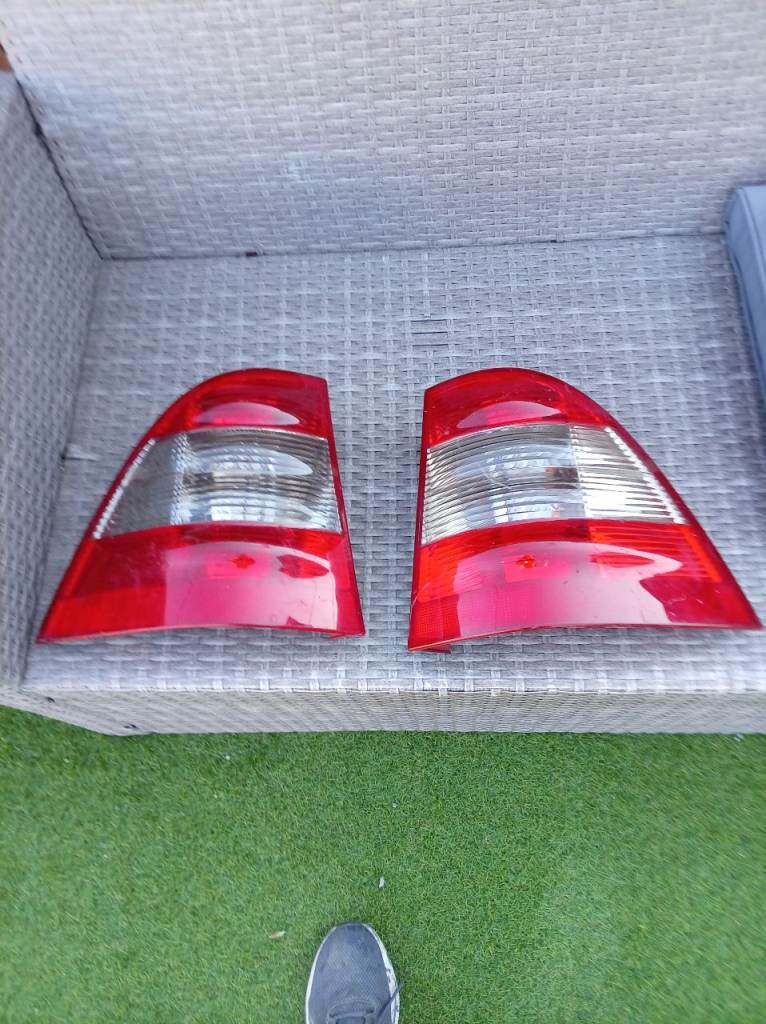 Rear lenses