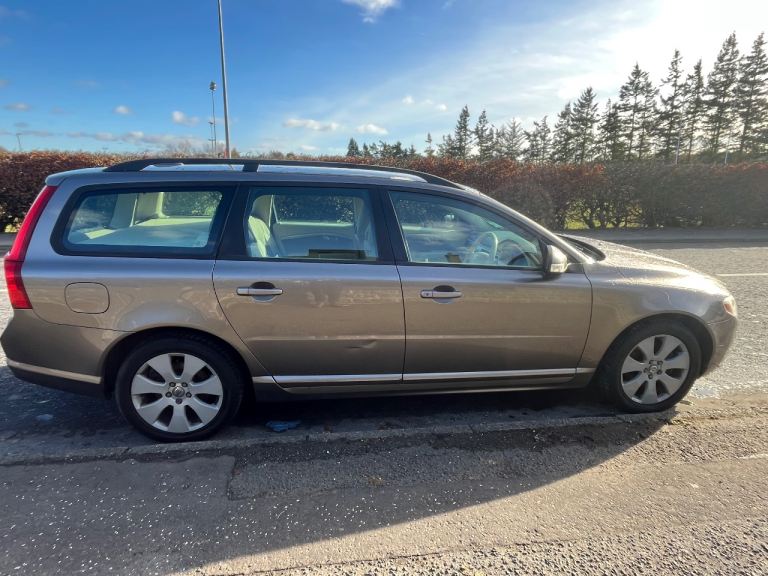 Volvo, V70, Estate, 2007, Manual, 2400 (cc), 5 doors