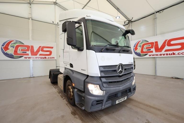 2014 (14 PLATE) Mercedes Benz  ACTROS 1840 4x2 Euro 6 Tractor Units