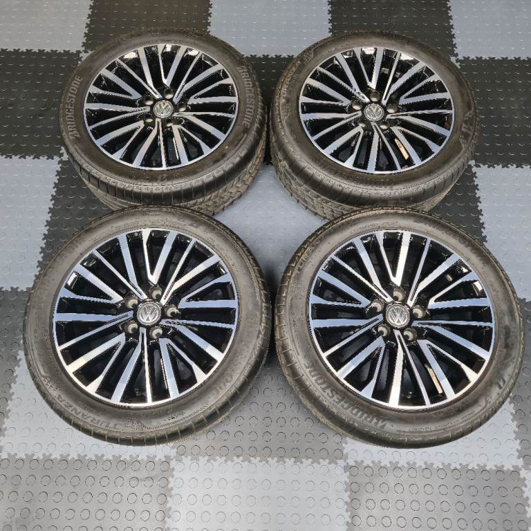 Genuine Volkswagen Palmerston Alloy Wheels 18" Transporter T5 T6 Caravelle