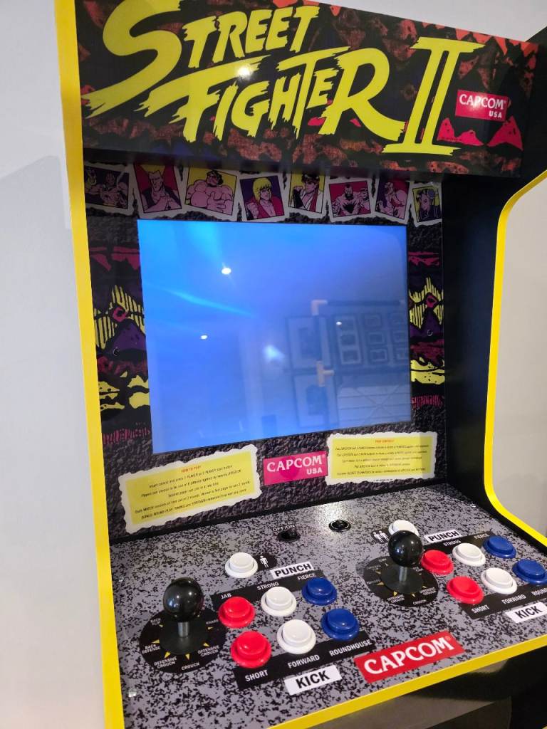 Street Fighter II Arcade Machine - As New Condition