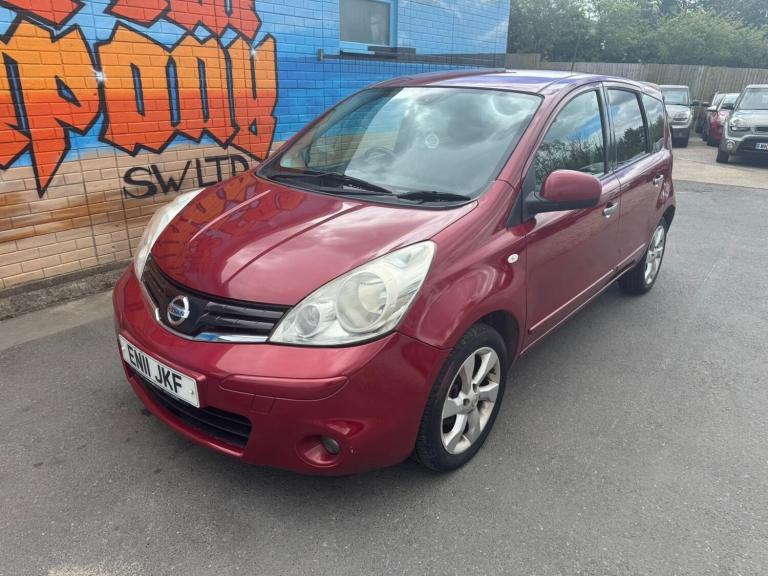 2011 Nissan Note 1.6 16V Tekna Hatchback 5dr Petrol Auto Euro 5 (110 ps)