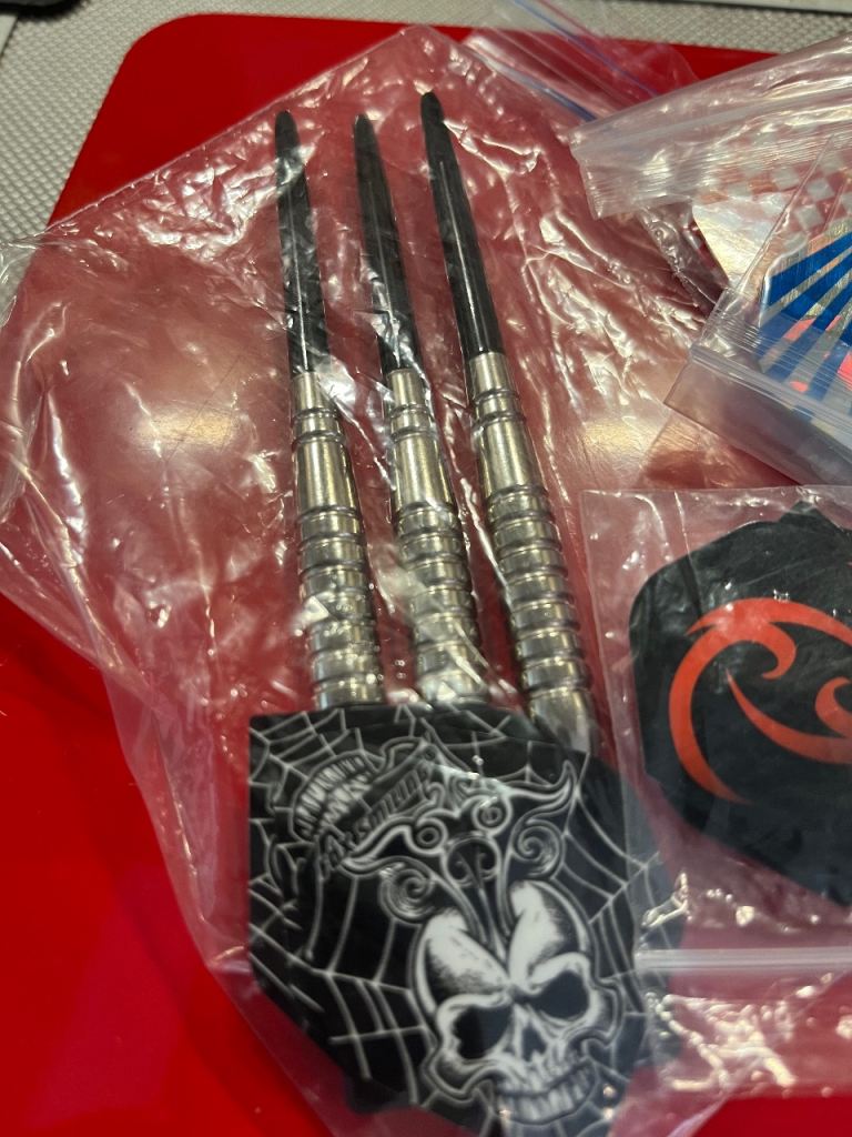 Darts set 