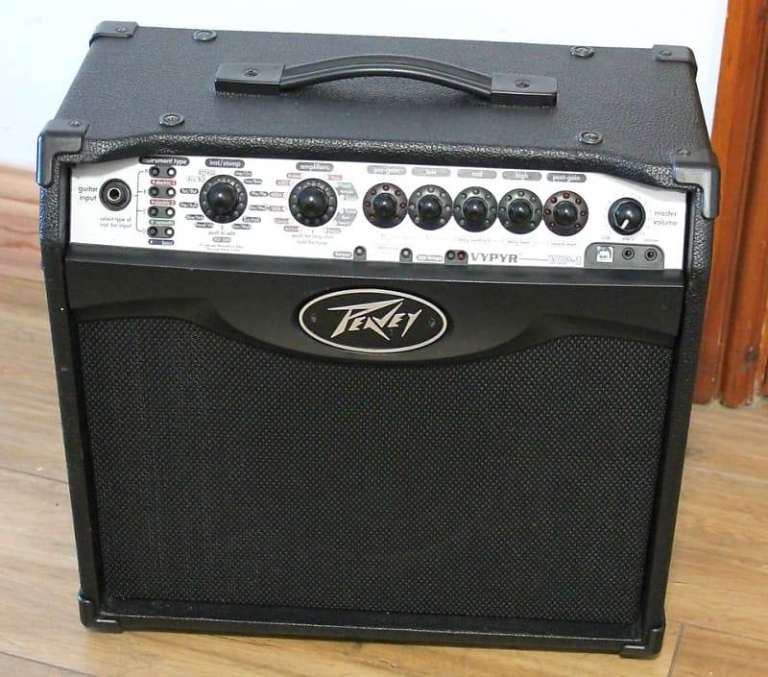 image for PEAVEY VYPYR VIP 20 Watt Modelling Amplifier