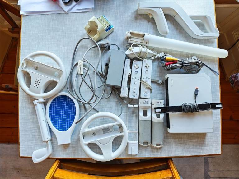 Nintendo wii working 12 games 