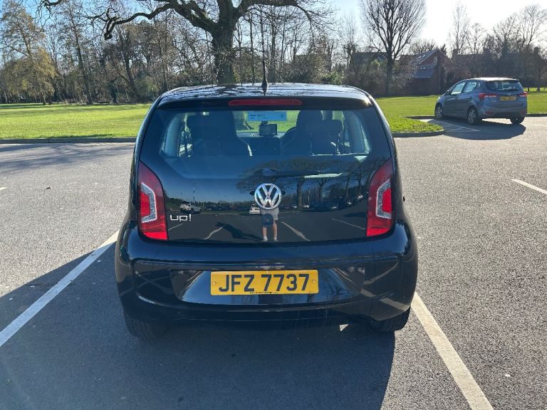 Volkswagen, UP, Hatchback, 2012, Manual, 999 (cc), 3 doors