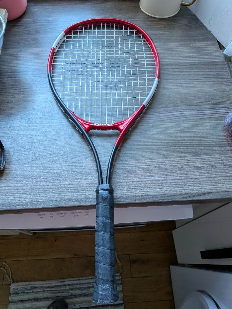 Dunlop tennis racket 