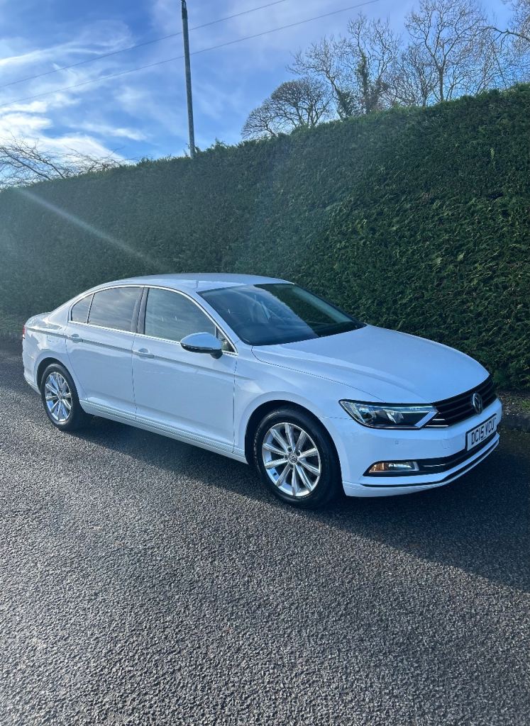 Volkswagen, PASSAT, Saloon, 2015, Manual, 1598 (cc), 4 doors