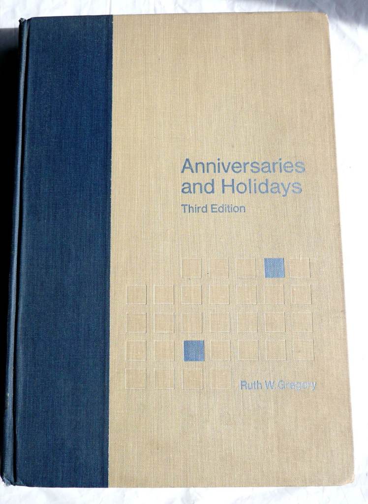 Book ANNIVERSARIES AND HOLIDAYS