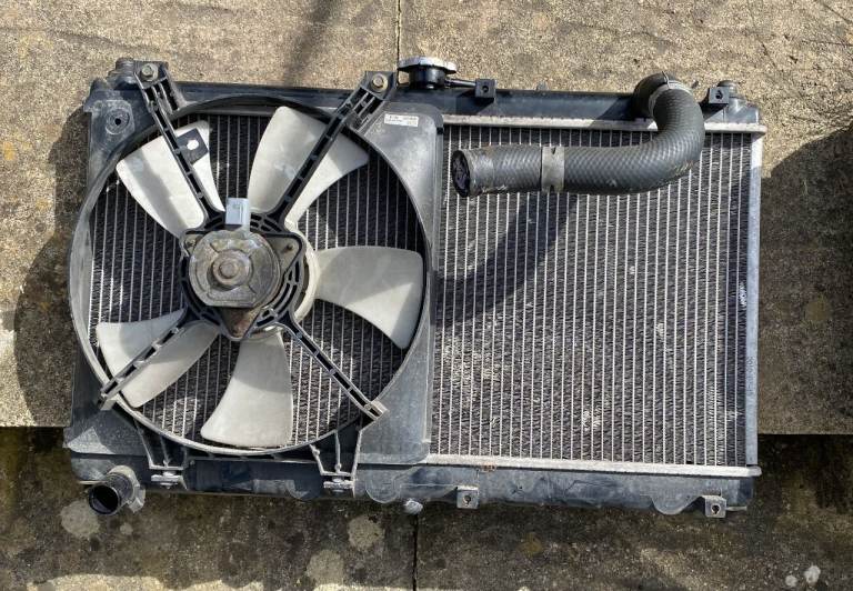 Mazda MX5 mk2.5 radiator